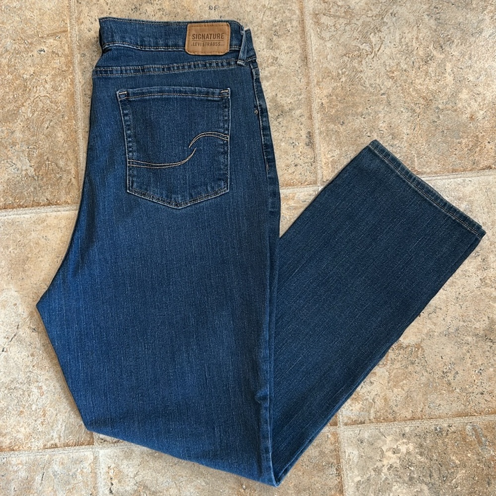 Signature by Levi Strauss Blue Straight Leg Jeans